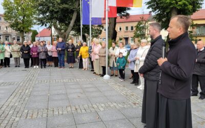 Koronka na ulicach miast 2025